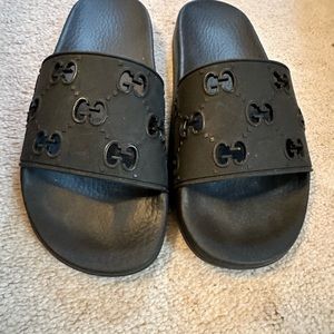 🖤Authentic Unisex Gucci Black Slides 🖤